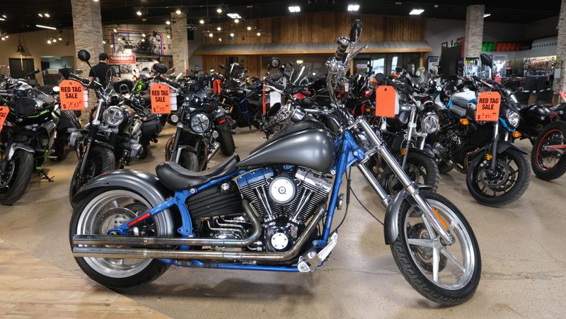 USED 2008 HARLEY SOFTAIL ROCKER C Image 2