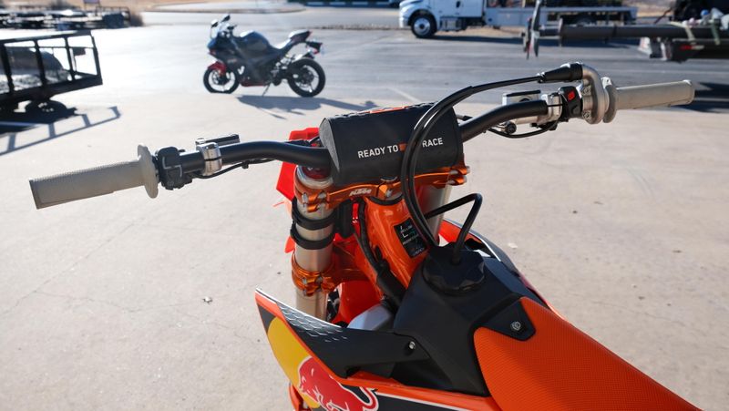 NEW 2026 KTM 450 SXF FACTORY EDITION Image 17