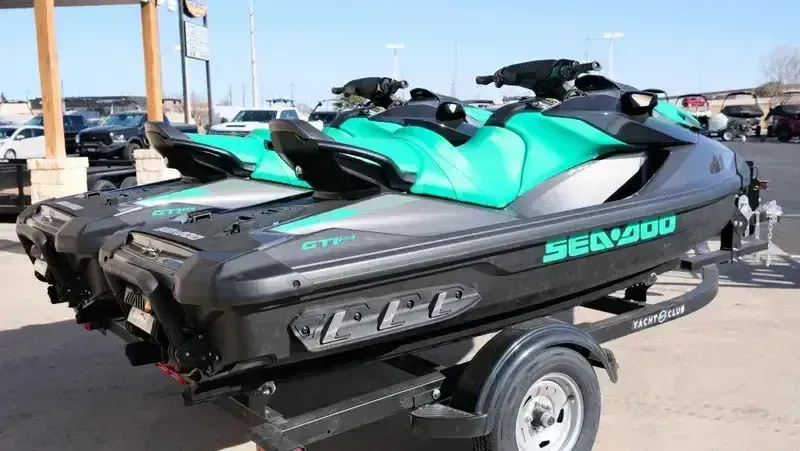 NEW 2026 SEADOO GTI SE 170 WITH SOUND SYSTEM Image 3