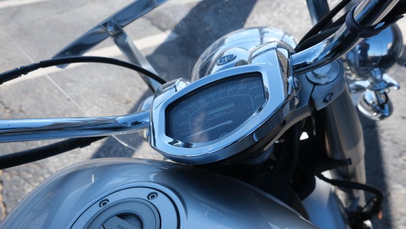 USED 2015 YAMAHA V STAR 1300 Image 11