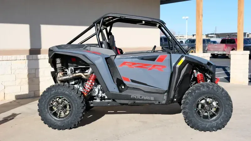 NEW 2026 POLARIS RZR XP 1000 ULTIMATE Image 2