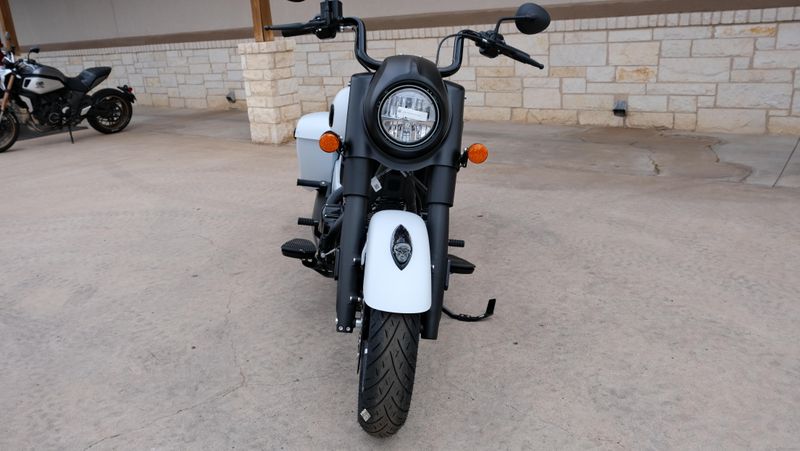 NEW 2026 INDIAN MOTORCYCLE SPRINGFIELD DARK HORSE Image 8