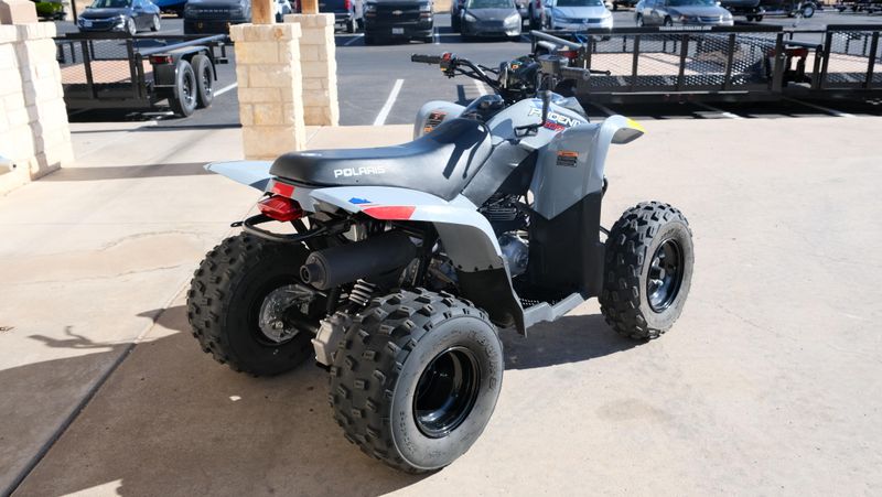 USED 2025 POLARIS PHOENIX 200 Image 3