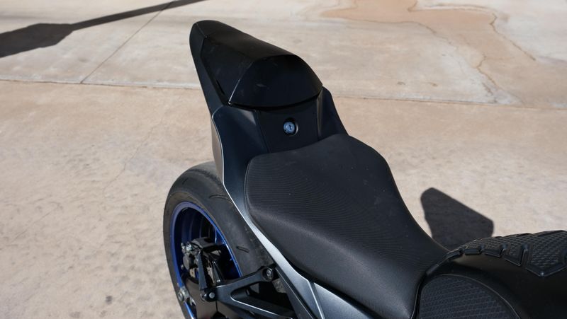 USED 2018 SUZUKI GSX250R Image 10