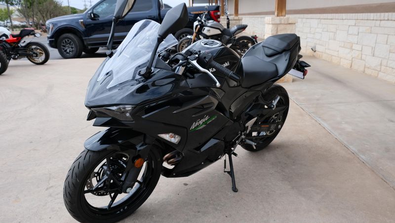 USED 2024 KAWASAKI NINJA 500 BASE Image 6