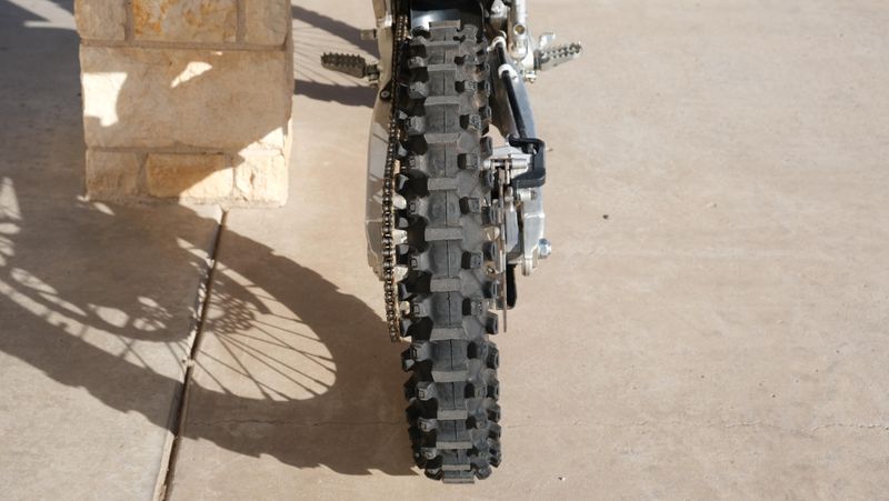 USED 2024 YAMAHA YZ125 Image 5