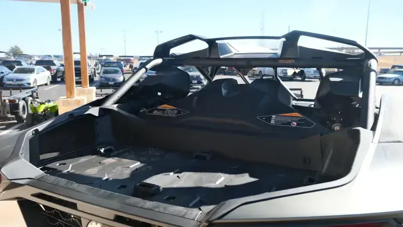 NEW 2026 CAN-AM MAVERICK R MAX X RC WITH SMARTSHOX 999T DCT Image 21