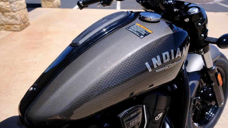 NEW 2026 INDIAN MOTORCYCLE SCOUT BOBBER LIMITED WITH TECH Image 17