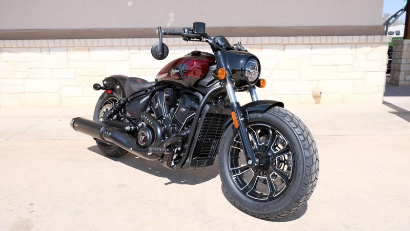 NEW 2026 INDIAN MOTORCYCLE SCOUT BOBBER 125TH ANNIVERSARY EDITION Image 1