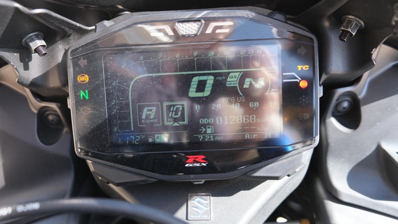 USED 2018 SUZUKI GSX250R Image 15