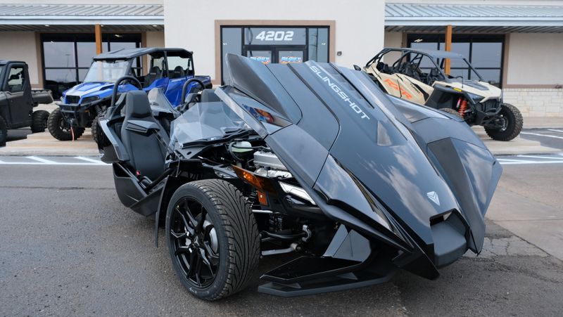 2024 Polaris SLINGSHOT S WITH TECHNOLOGY PACKAGE MANUAL Image 3