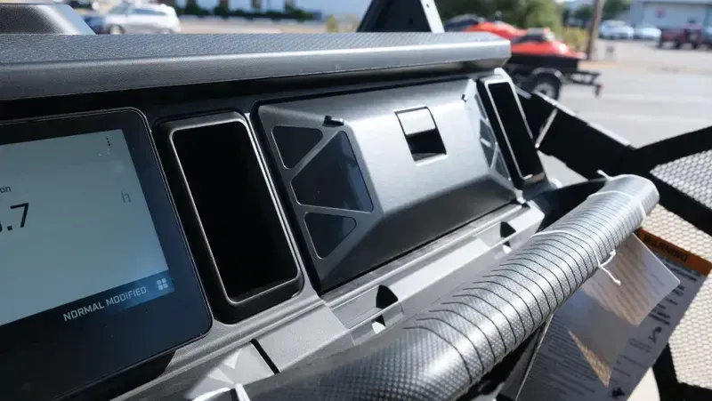 NEW 2026 CAN-AM DEFENDER MAX LONE STAR HD11 Image 12