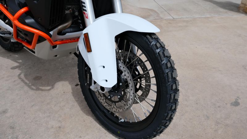 NEW 2026 KTM 1390 SUPER ADVENTURE R Image 10