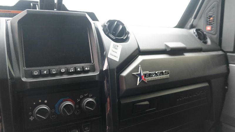 NEW 2026 POLARIS RANGER CREW XD 1500 NORTHSTAR TEXAS EDITION Image 12