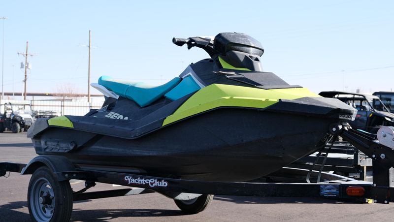 USED 2019 SEADOO PW SPARK3 900HOIBRCONVSOUND NYRB 19 Image 1