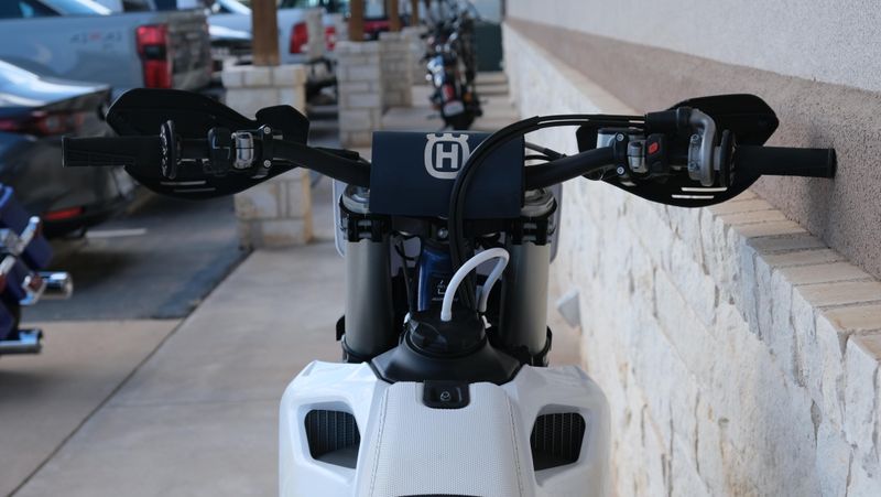 USED 2024 HUSQVARNA FC 250 Image 10