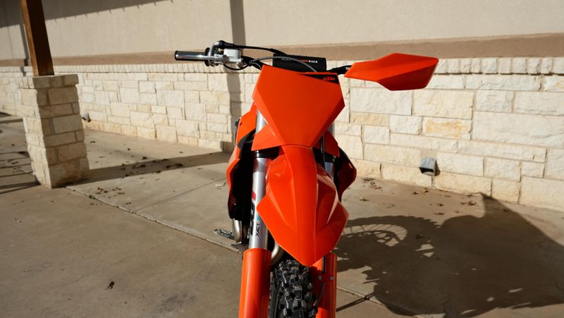 NEW 2025 KTM 350 XCF Image 8