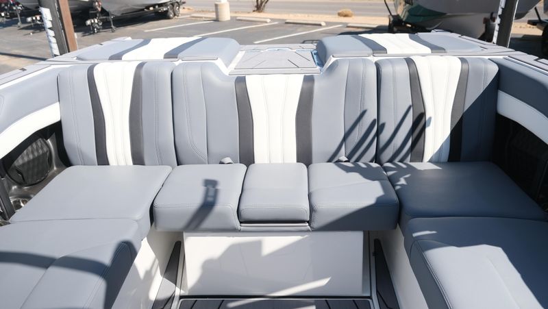 NEW 2026 MALIBU WAKESETTER 22 LSV Image 25