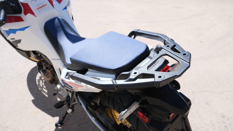 NEW 2025 HONDA AFRICA TWIN ADVENTURE SPORTS ES DCT Image 15