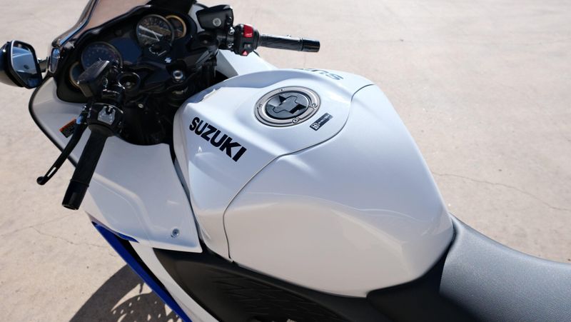 NEW 2026 SUZUKI HAYABUSA Image 12