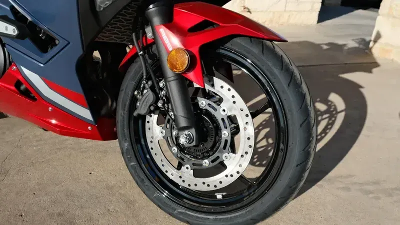 NEW 2026 KAWASAKI NINJA 500 ABS Image 12