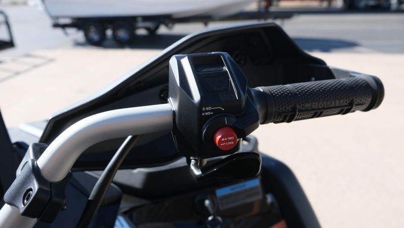 NEW 2026 CFMOTO CFORCE 800 TOURING Image 18