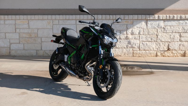 NEW 2025 KAWASAKI Z650 ABS Image 1