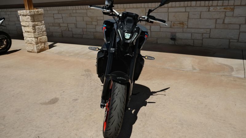 USED 2021 YAMAHA MT-09 Image 8