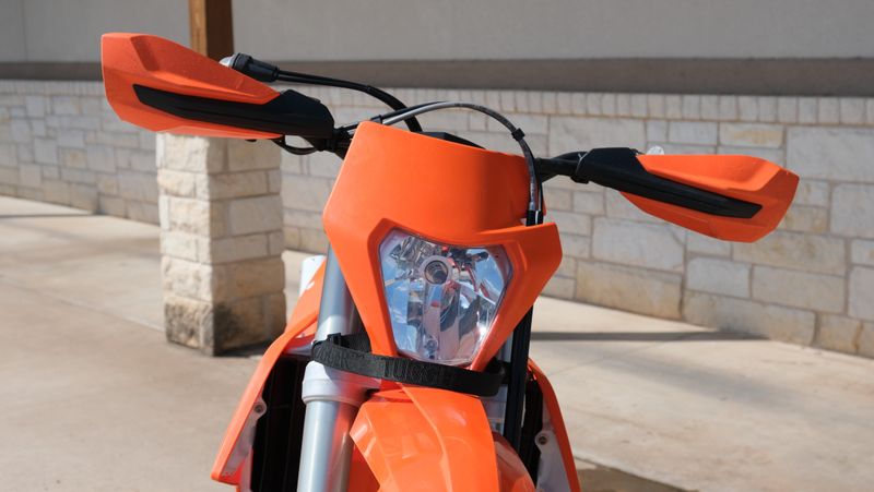 USED 2023 KTM XC 250 W Image 6