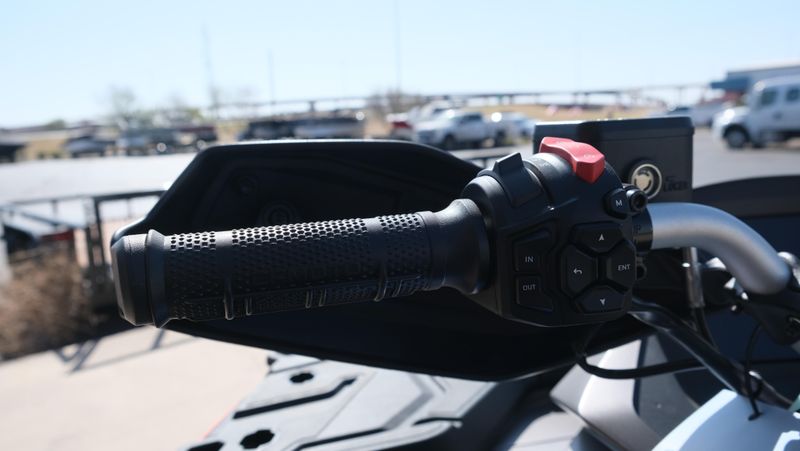 NEW 2026 CFMOTO CFORCE 1000 TOURING Image 17