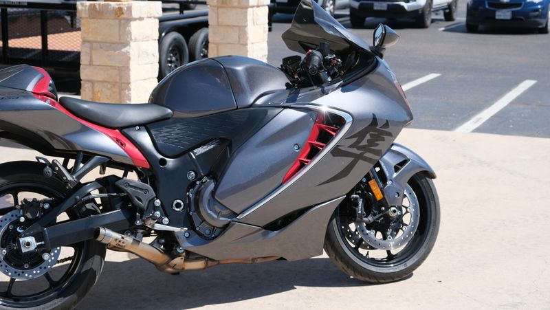 USED 2024 SUZUKI HAYABUSA Image 3