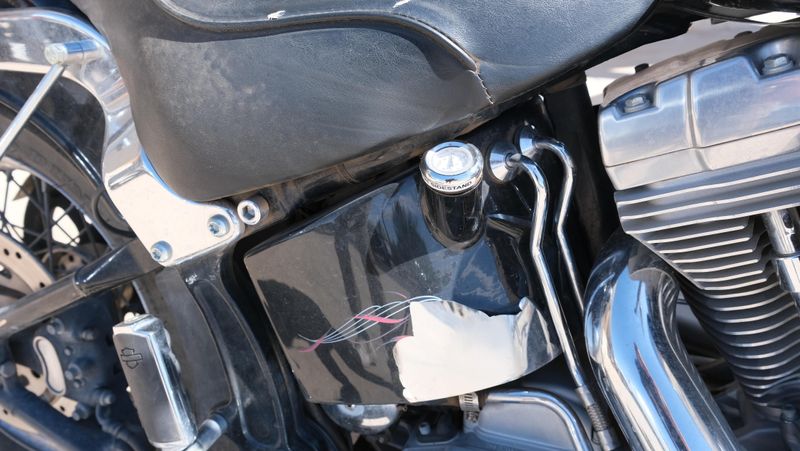 USED 2004 HARLEY SOFTAIL STANDARD Image 17