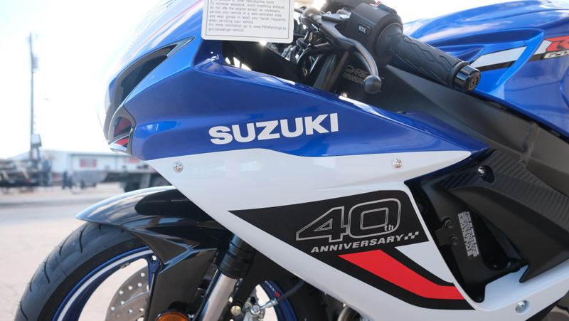 NEW 2026 SUZUKI GSXR600Z 40TH ANNIVERSARY EDITION Image 13