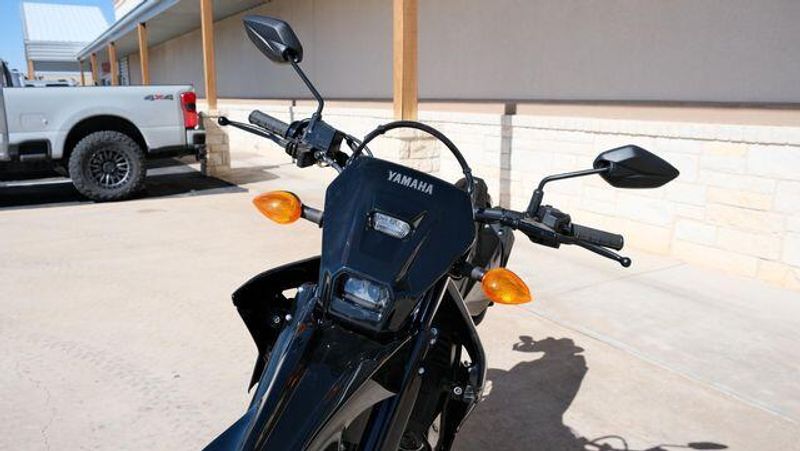 NEW 2026 YAMAHA WR125R Image 9