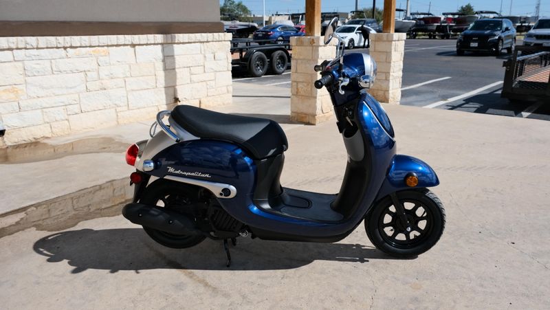 NEW 2026 HONDA METROPOLITAN Image 2