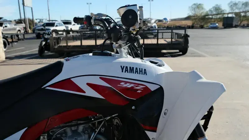 NEW 2026 YAMAHA YFZ450R SE Image 16