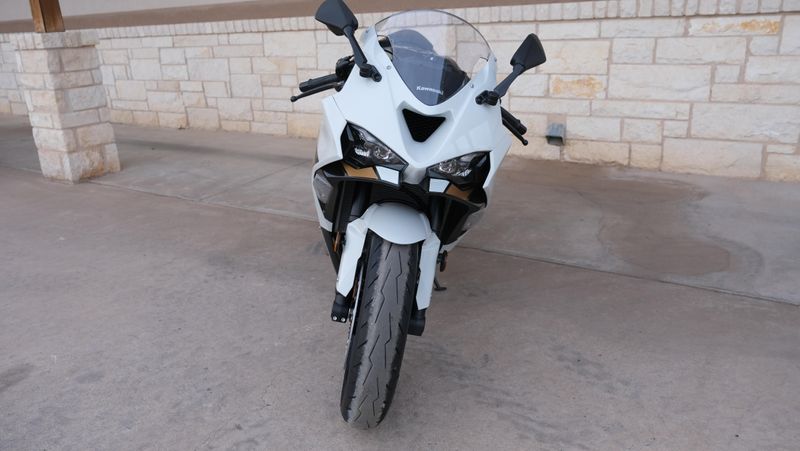 NEW 2026 KAWASAKI NINJA ZX6R ABS Image 7