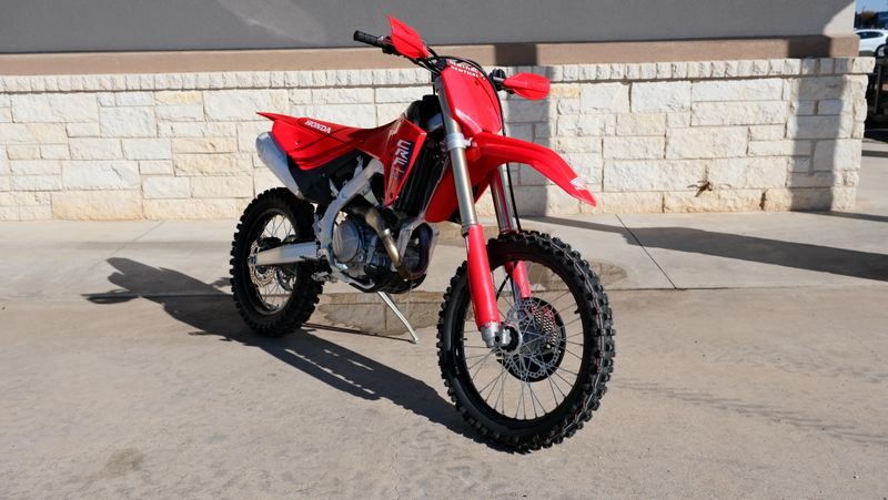 NEW 2026 HONDA CRF450RX Image 1
