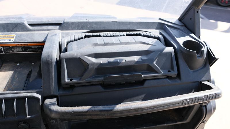 USED 2023 CAN-AM DEFENDER DPS HD9 Image 12