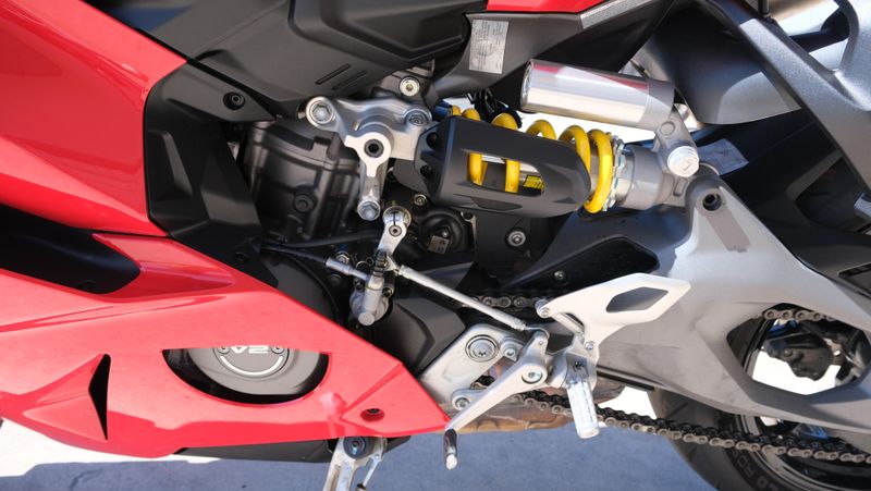 USED 2026 DUCATI PANIGALE V2 Image 16