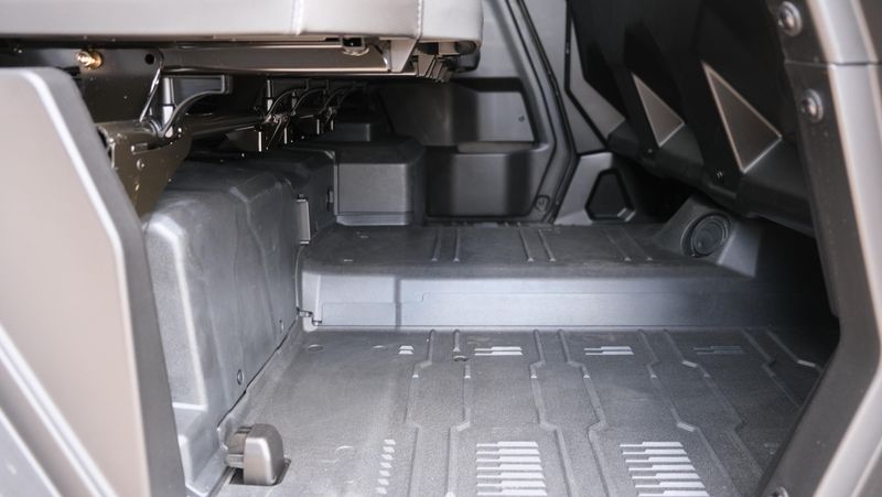 NEW 2026 CAN-AM DEFENDER MAX LIMITED CAB HD11 Image 16