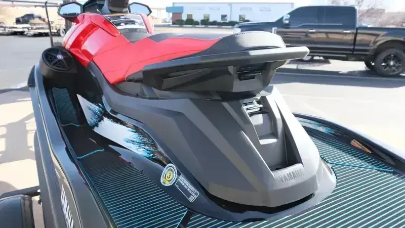 NEW 2026 YAMAHA VX DELUXE WITH AUDIO Image 5
