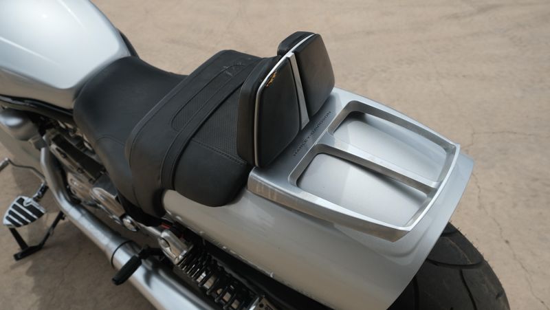 USED 2009 HARLEY VRSC VROD MUSCLE Image 8