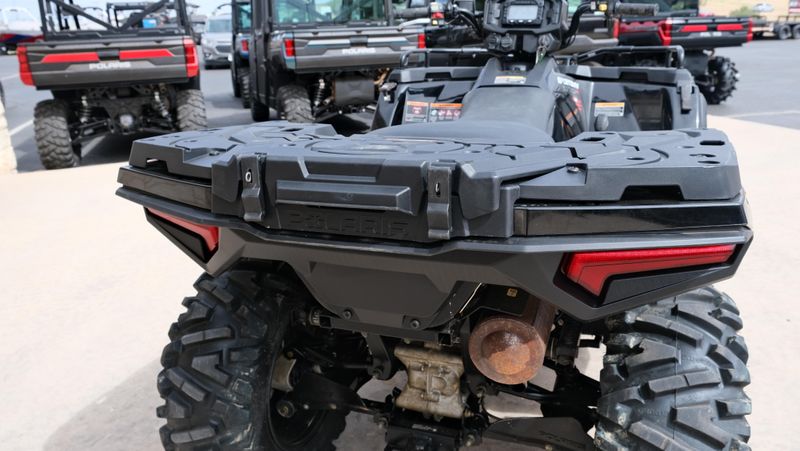 USED 2025 POLARIS SPORTSMAN 570  TRAIL  ONYX BLACK TRAIL Image 12