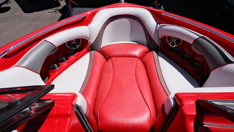 USED 2011 SANGER V 23 XTZ Image 30