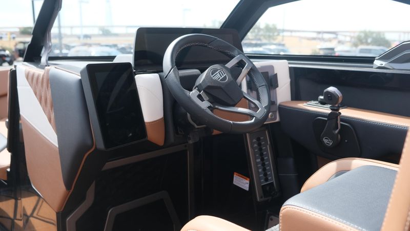 NEW 2026 MALIBU MSERIES M230 Image 25