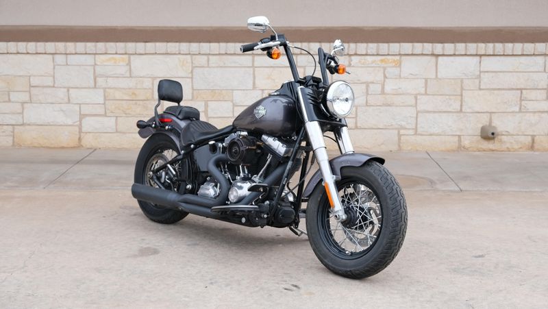 USED 2016 HARLEY SOFTTAIL SLIM Image 1