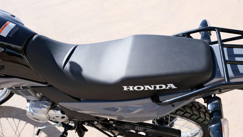 NEW 2025 HONDA XR150L Image 16