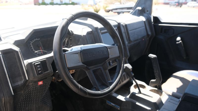 USED 2024 POLARIS XPEDITION XP 5 ULTIMATE MATTE HEAVY METAL Image 15