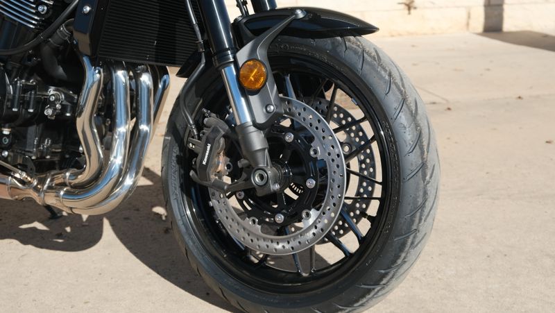 NEW 2026 KAWASAKI ZR900RS ABS Image 19